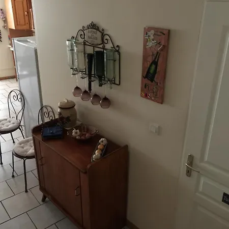 Maison Leschenault * Sos